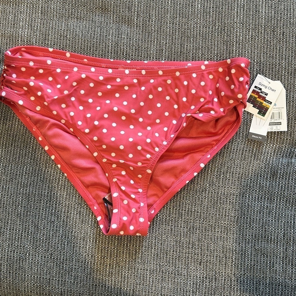 D01.14. NWT Time & Tru Pink and white polka dot bikini bottom , Sz M
